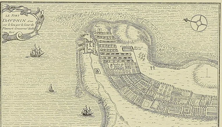 PLAN DE L’HABITATION DE FLACOURT ET DU FORT DE FORT-DAUPHIN (Flacourt : Histoire de la grande fle Madagascar).
